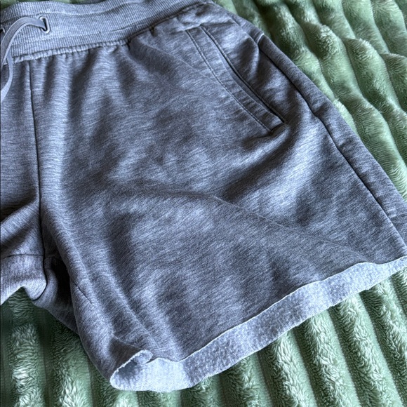 Drawstring Athletic Shorts - Picture 3 of 5